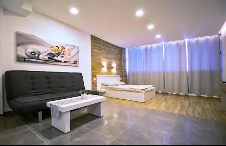 Bright And Cozy Studio Suite Ейлат Екстер'єр фото